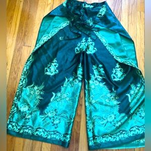 Silk satin wrap around harem pants, palazzo style open side leg sz 4-8